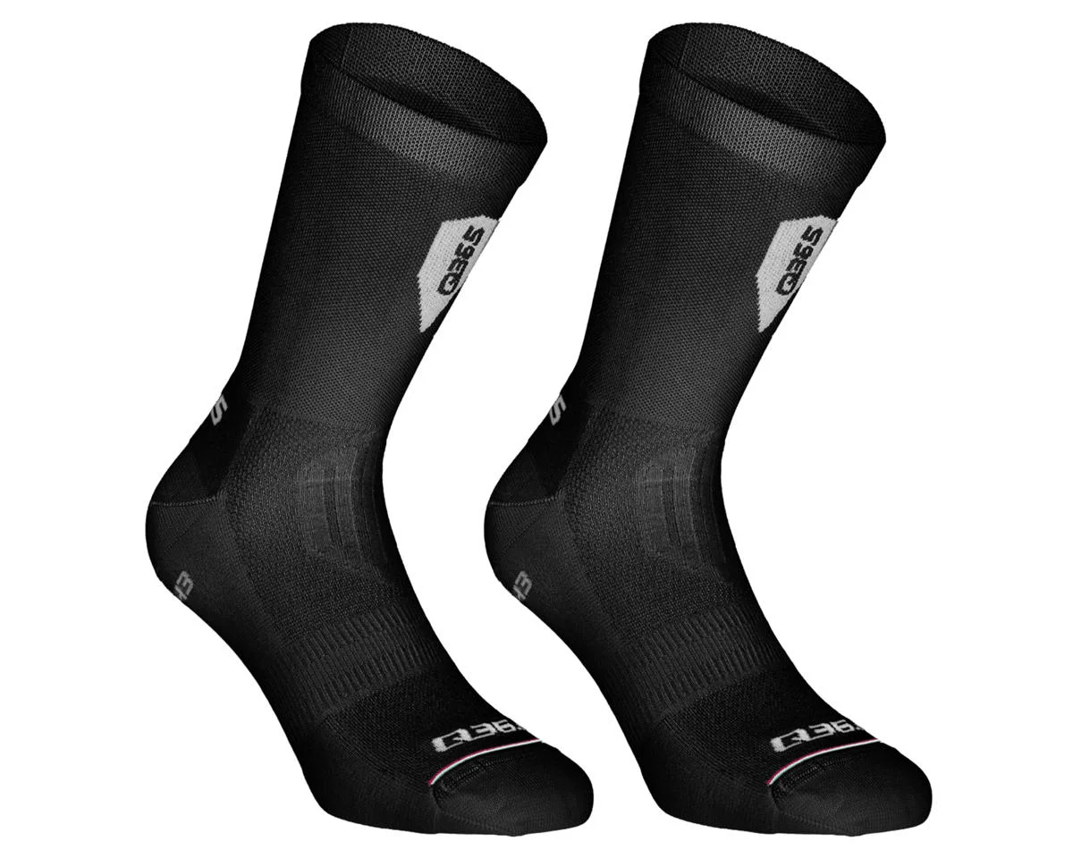 Q36.5 Ultra Signature 17 Socks (Black) (40-43)